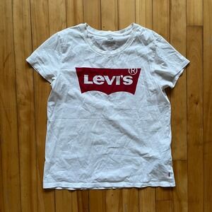 Levi's White Red Logo Graphic T Shirt Tee Crew Neck Cotton Casual Size M